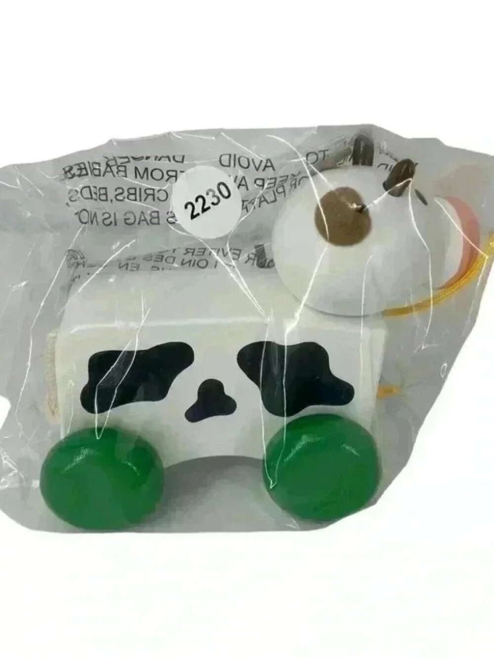 Wooden Cow Pull Along Toy Hand Painted Made in Europe New - Picture 3 of 10
